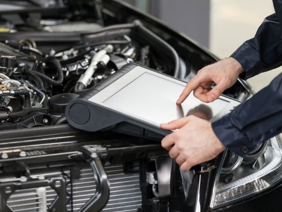 Reparacion de los sistemas electronicos y electricos del vehiculo